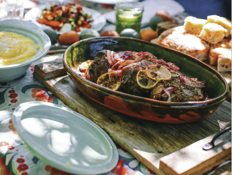 AROMATIC SLOW-COOKED LAMB SHOULDER AROMATIC SLOW-COOKED LAMB SHOULDER