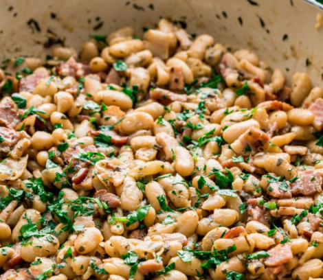 Truffled White Beans And Bacon On Spinach Truffled White Beans And Bacon On Spinach