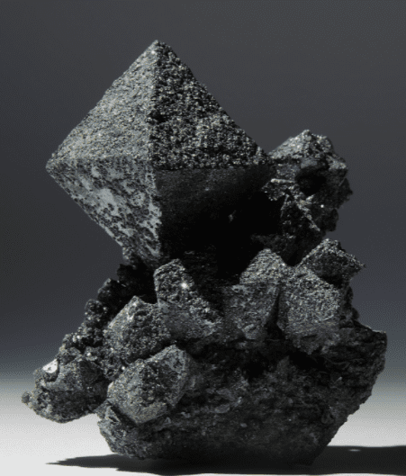 Hematite pseudomorph after Magnetite Hematite pseudomorph after Magnetite