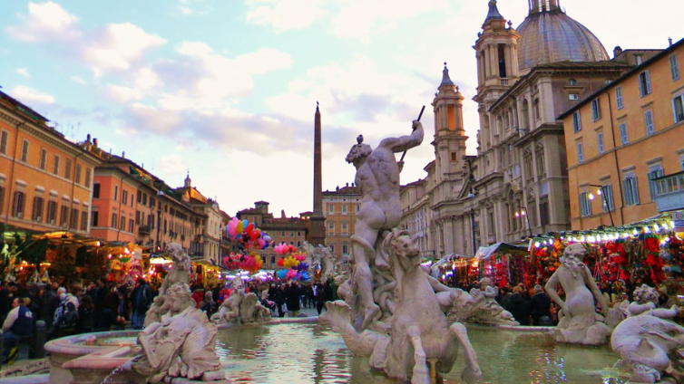 Rome’s Christmas market at Piazza Novana Rome’s Christmas market at Piazza Novana