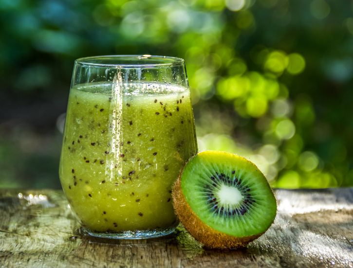 Spiced Kiwi Smoothie Spiced Kiwi Smoothie