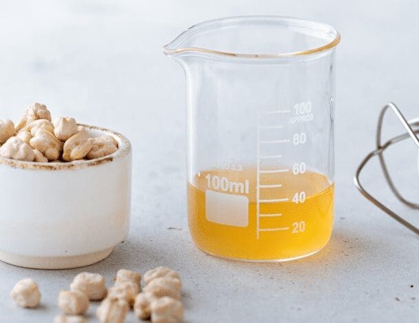 Aquafaba, chickpea liquid Aquafaba, chickpea liquid
