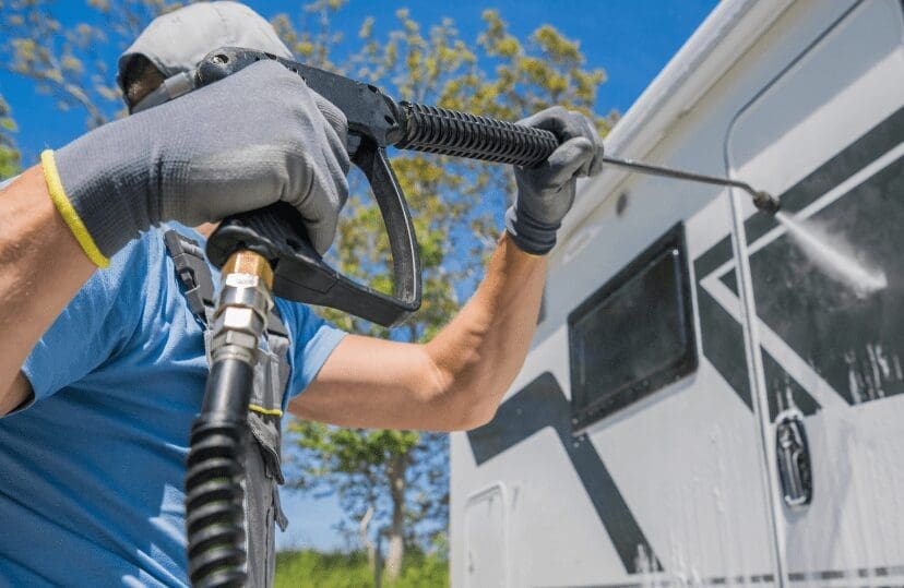 Pressure washing mobile home Pressure washing mobile home