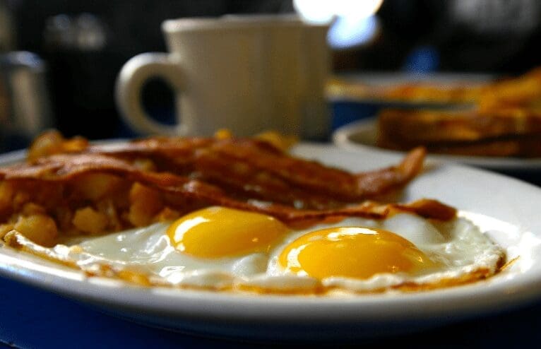 Classic Diner-style Breakfast Classic Diner-style Breakfast