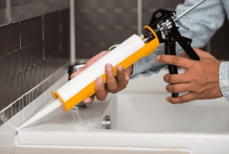 Caulk for Showers and Tubs Caulk for Showers and Tubs