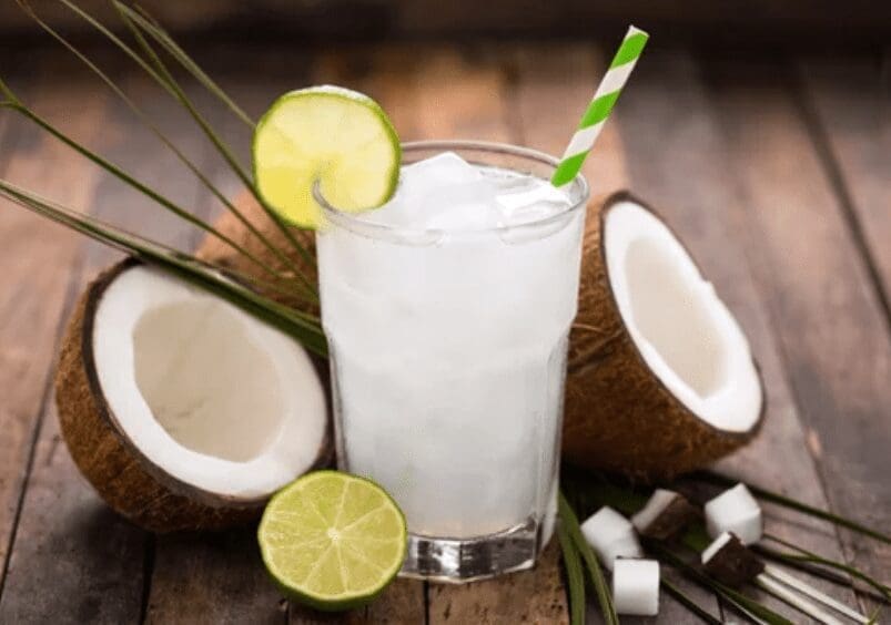 Coconut Lime Ice Creamy coconut lime ice pops with bright citrus flavor