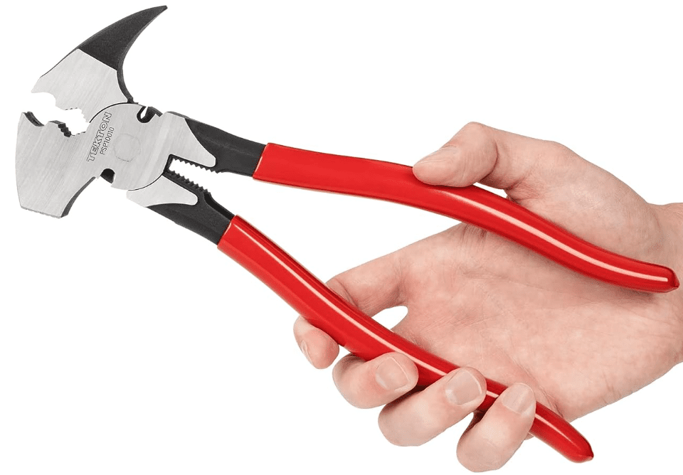 Fencing Pliers Heavy duty fencing pliers with a hammer head.