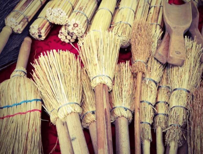 Broomcorn Brooms Broomcorn Brooms