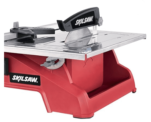Wet saw for cutting large tiles Wet saw for cutting large tiles